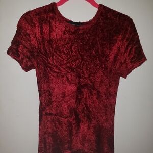 Adrienne Vittadini Velvet Red Short Sleeve Tee